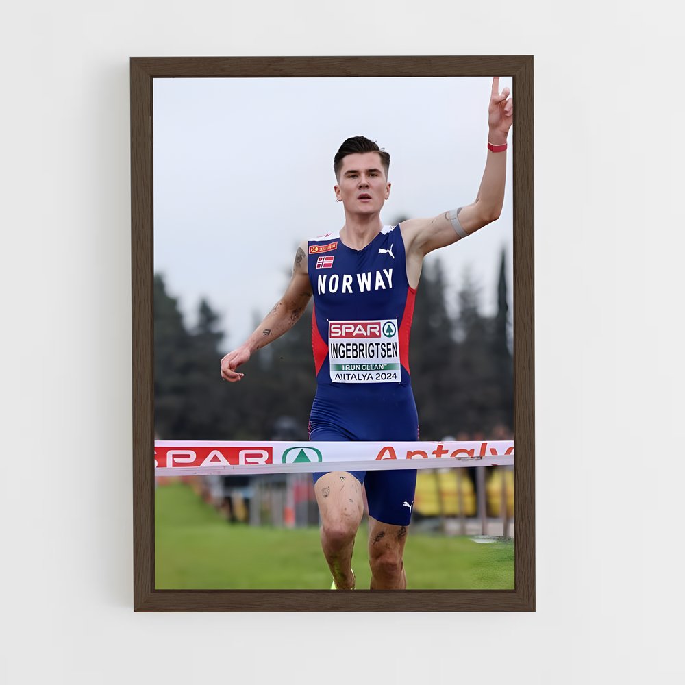 ap-jakob ingebrigtsen-3 cadre Bois foncé