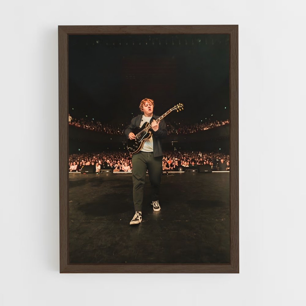 ap-lewis capaldi-4 cadre Bois foncé