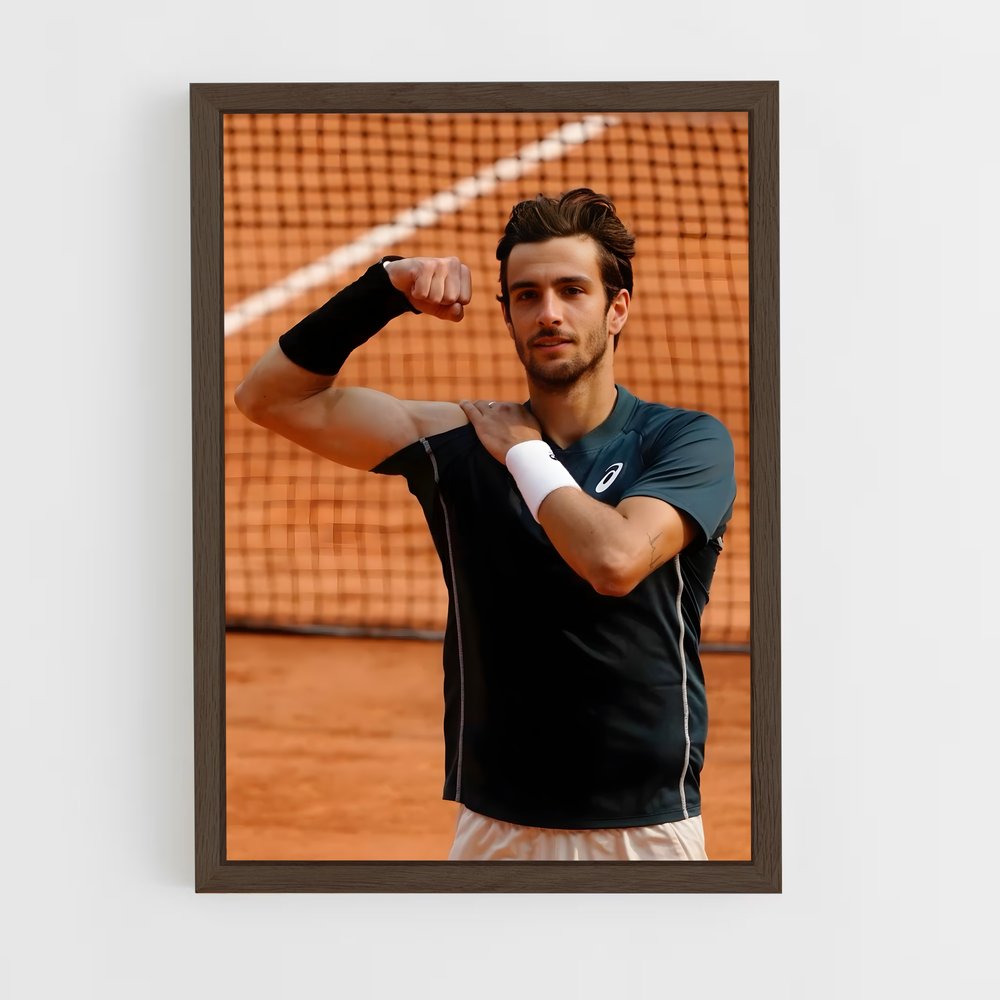 ap-lorenzo musetti-1 cadre Bois foncé