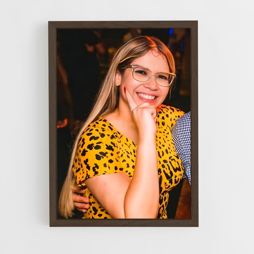 ap-marilia mendonca-9 cadre Bois foncé