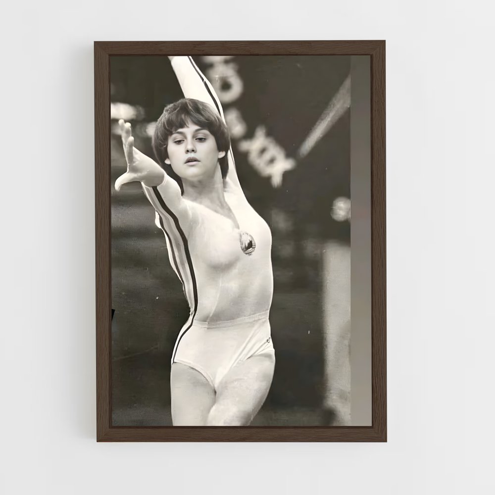 ap-nadia comaneci-9 cadre Bois foncé