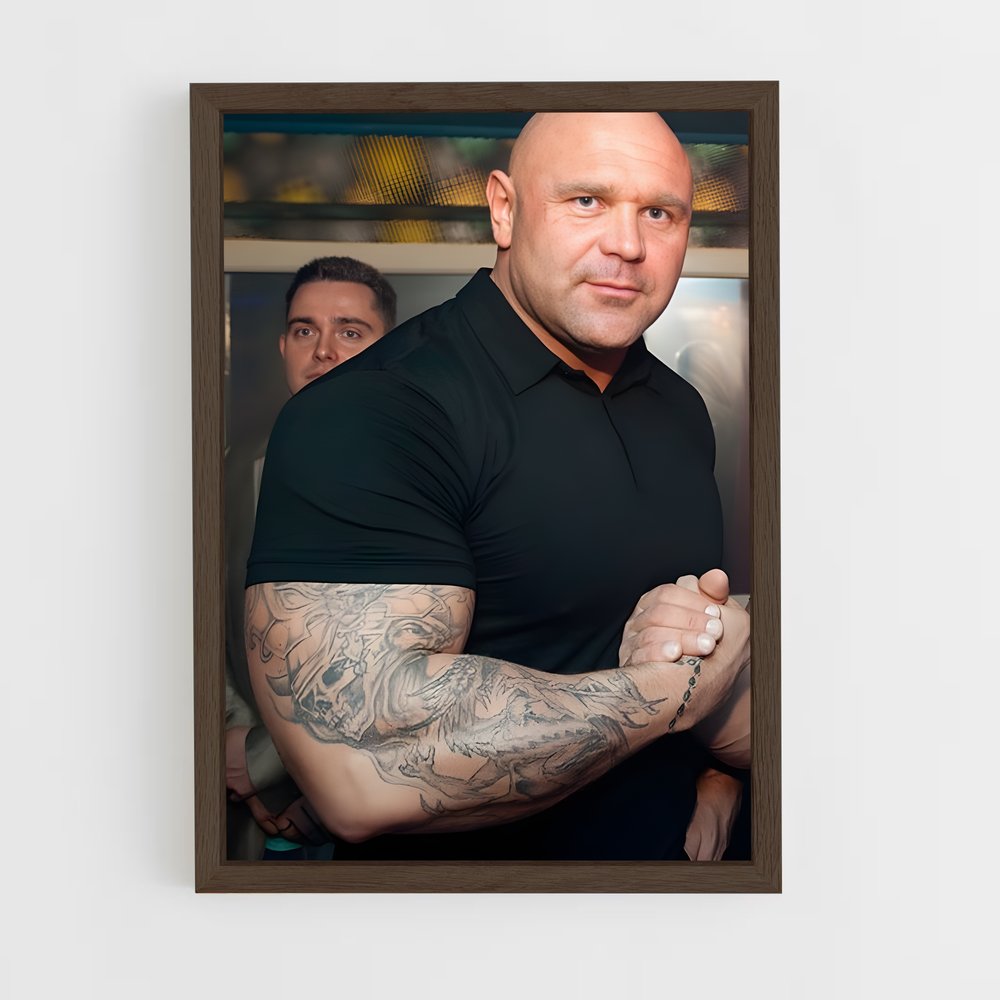 ap-world's strongest man-3 cadre Bois foncé