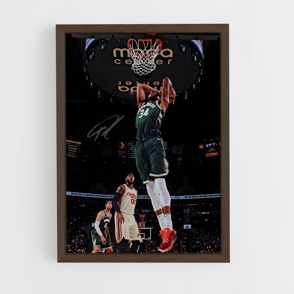giannis-antetokounmpo-2 cadre Bois foncé