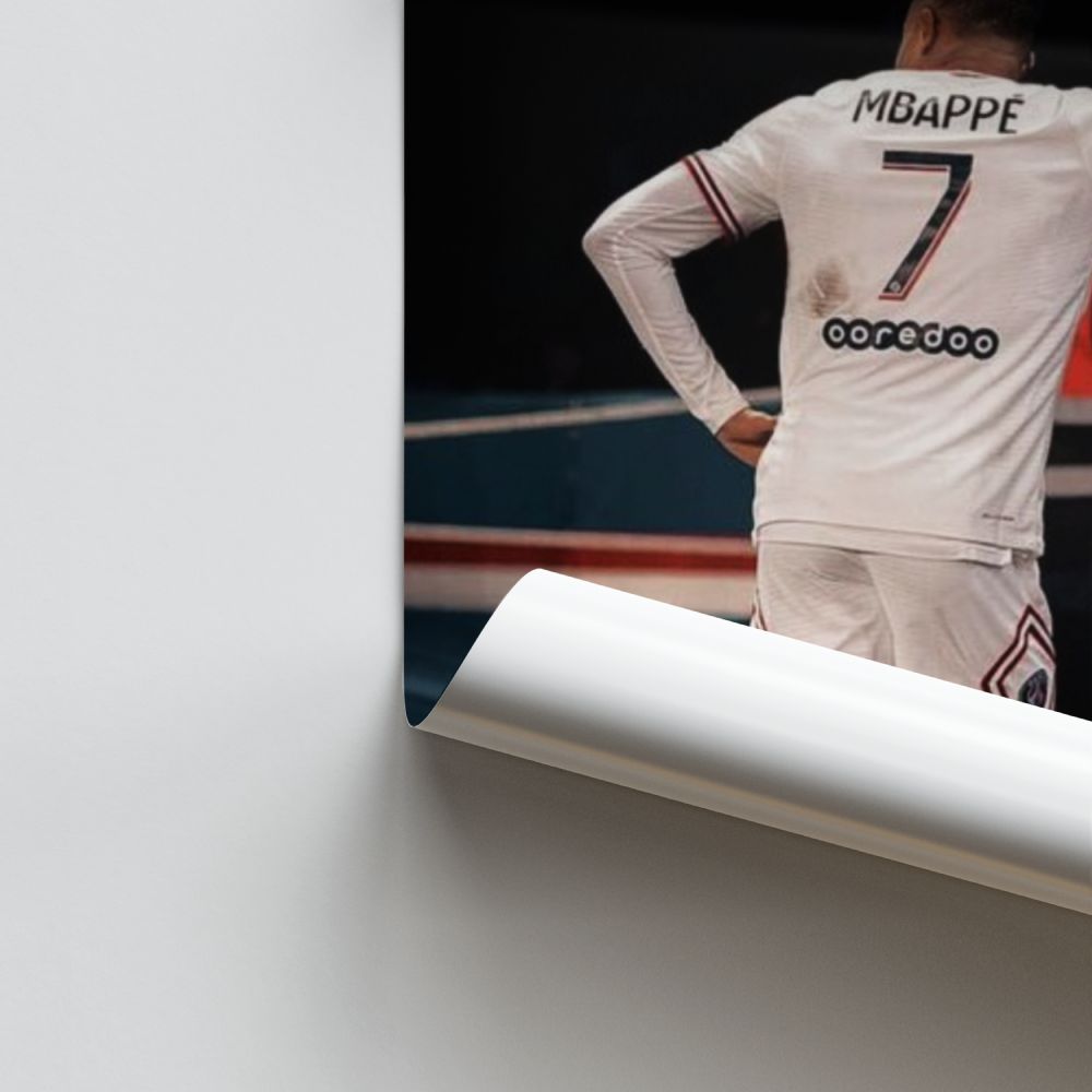 Póster Mbappé Descanso
