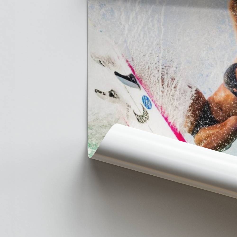 Surf de marea alta Póster