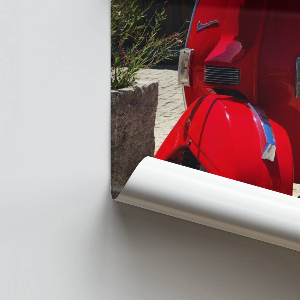 Vespa roja vintage Póster