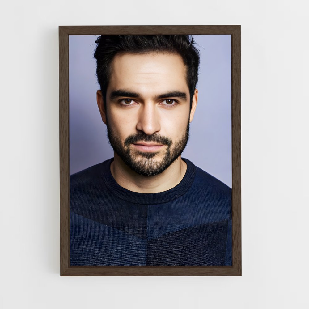 ap-alfonso herrera-2 cadre Bois foncé