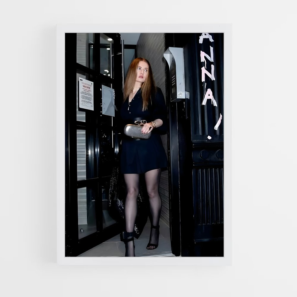 ap-anna delvey-1 cadre Blanc