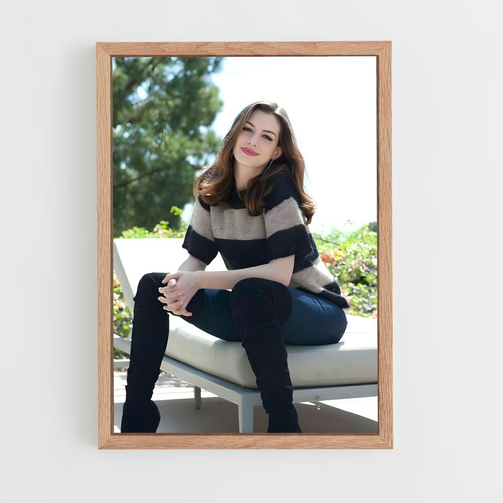 ap-anne hathaway-10 cadre Bois clair