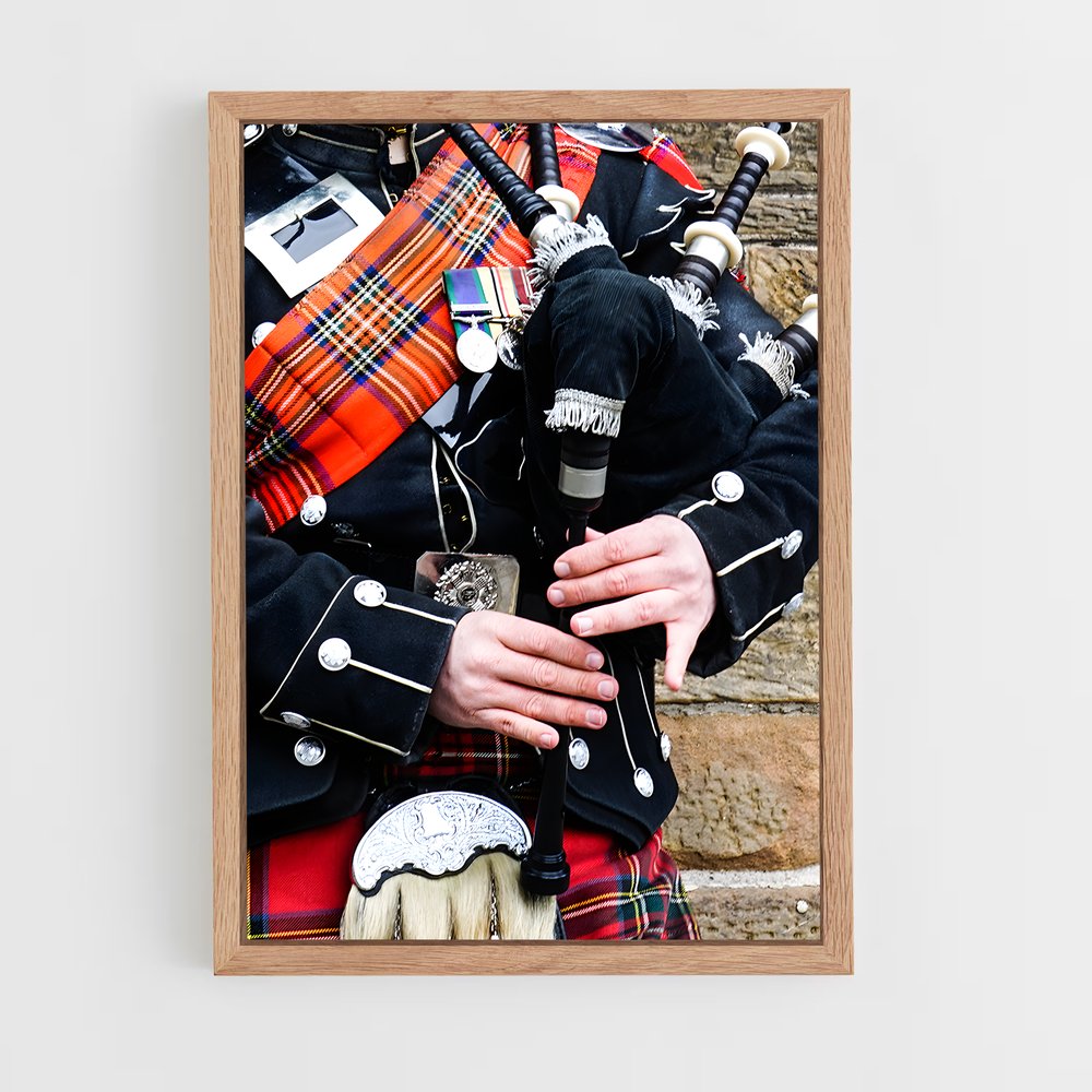 ap-bagpipes-6 cadre Bois clair
