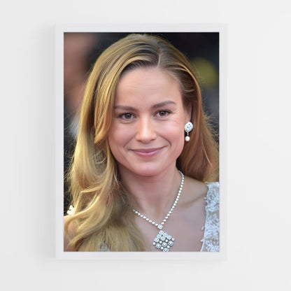 ap-brie larson-1 cadre Blanc