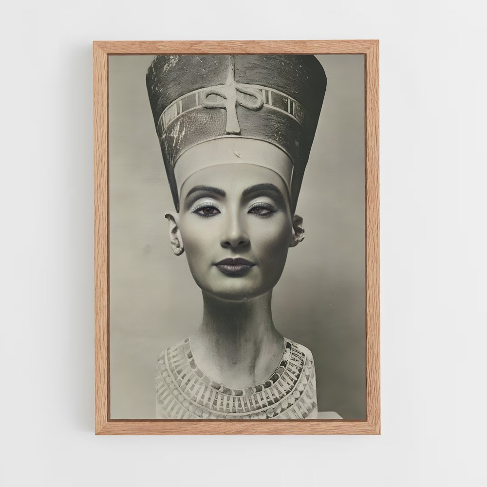 ap-bust of nefertiti-1 cadre Bois clair
