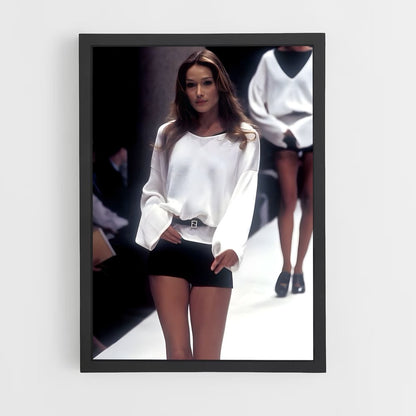 ap-carla bruni-1 cadre Noir