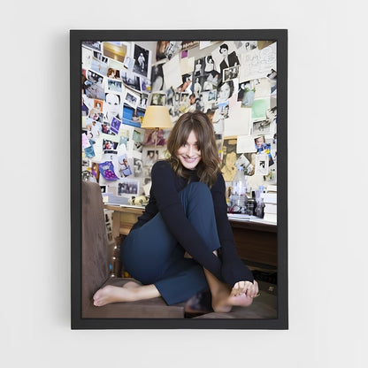 ap-carla bruni-3 cadre Noir