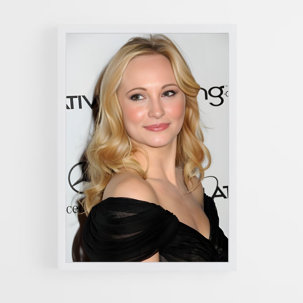 ap-caroline forbes-3 cadre Blanc