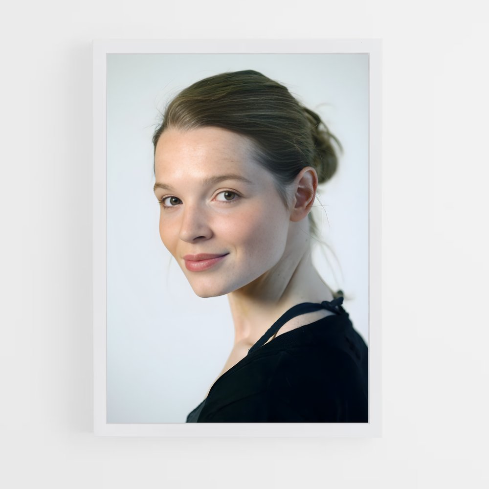 ap-caroline herfurth-4 cadre Blanc
