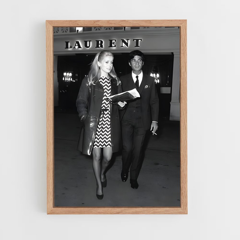 ap-catherine deneuve-7 cadre Bois clair