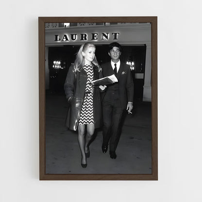 ap-catherine deneuve-7 cadre Bois foncé