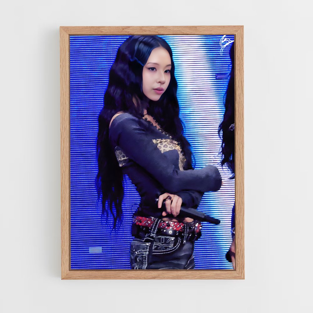 ap-chaeyoung-1 cadre Bois clair