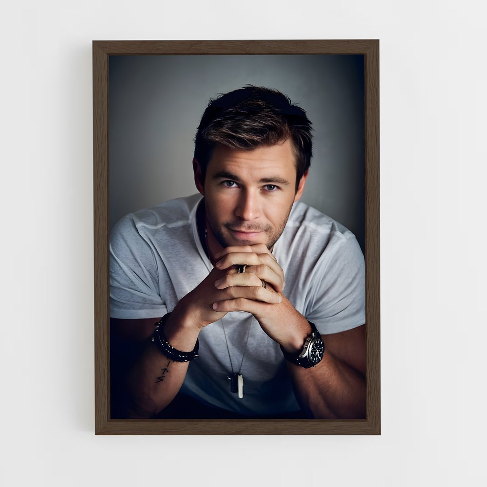 ap-chris hemsworth-6 cadre Bois foncé