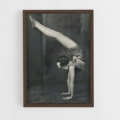 ap-circus performer-14 cadre Bois foncé