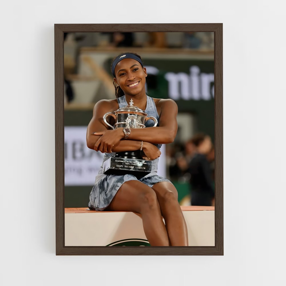 ap-coco gauff-1 cadre Bois foncé