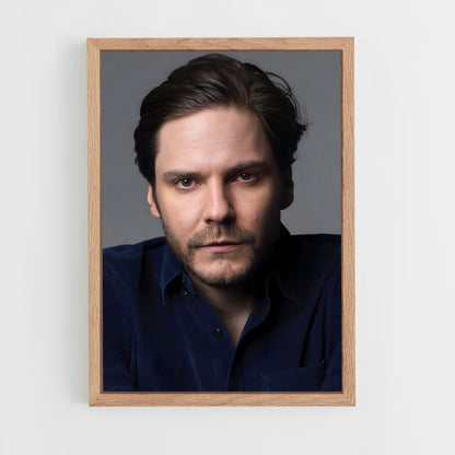 ap-daniel bruhl-5 cadre Bois clair