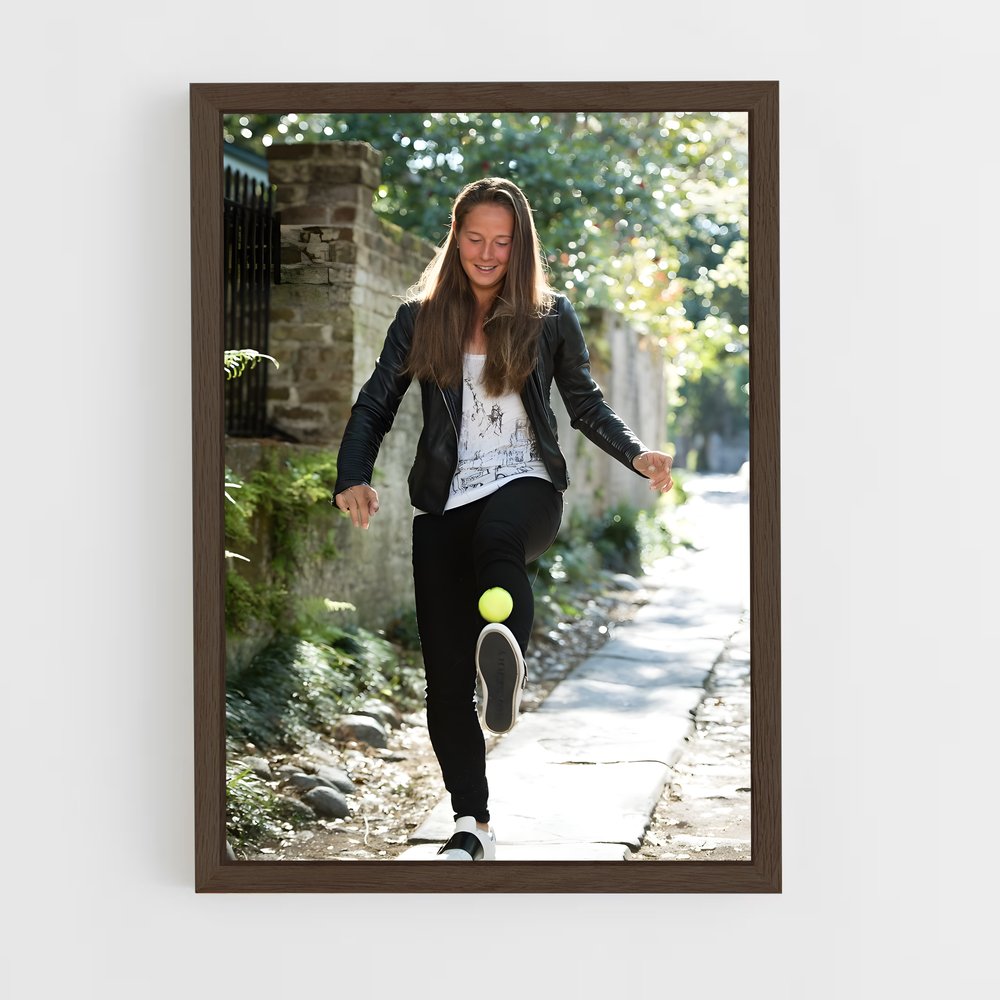ap-daria kasatkina-2 cadre Bois foncé