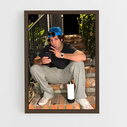 ap-david dobrik-1 cadre Bois foncé