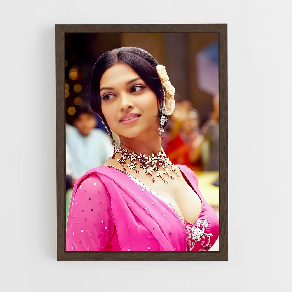 ap-deepika padukone-5 cadre Bois foncé