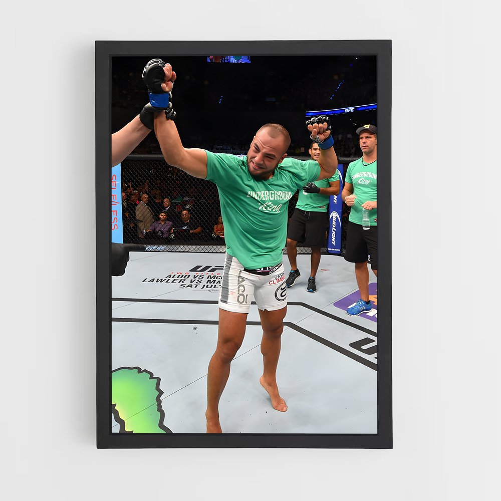 ap-eddie alvarez-2 cadre Noir