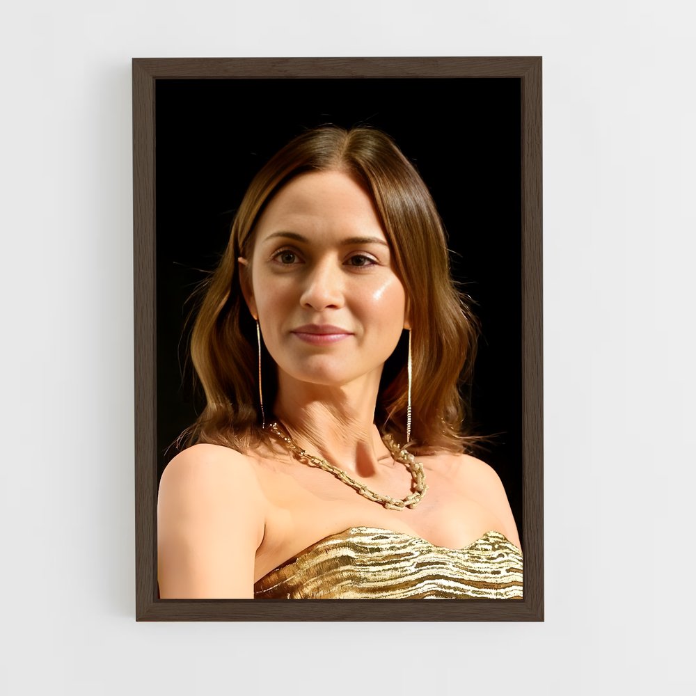 ap-emily blunt-4 cadre Bois foncé