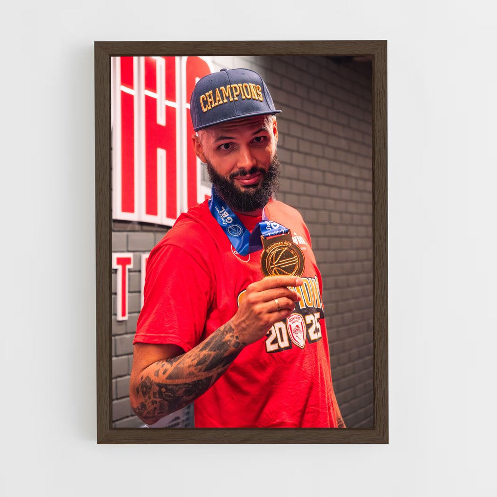 ap-evan fournier-2 cadre Bois foncé