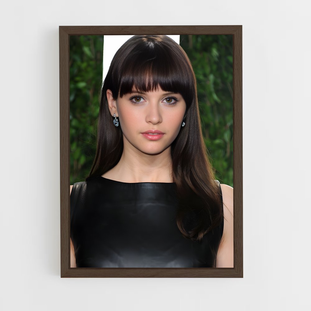 ap-felicity jones-5 cadre Bois foncé
