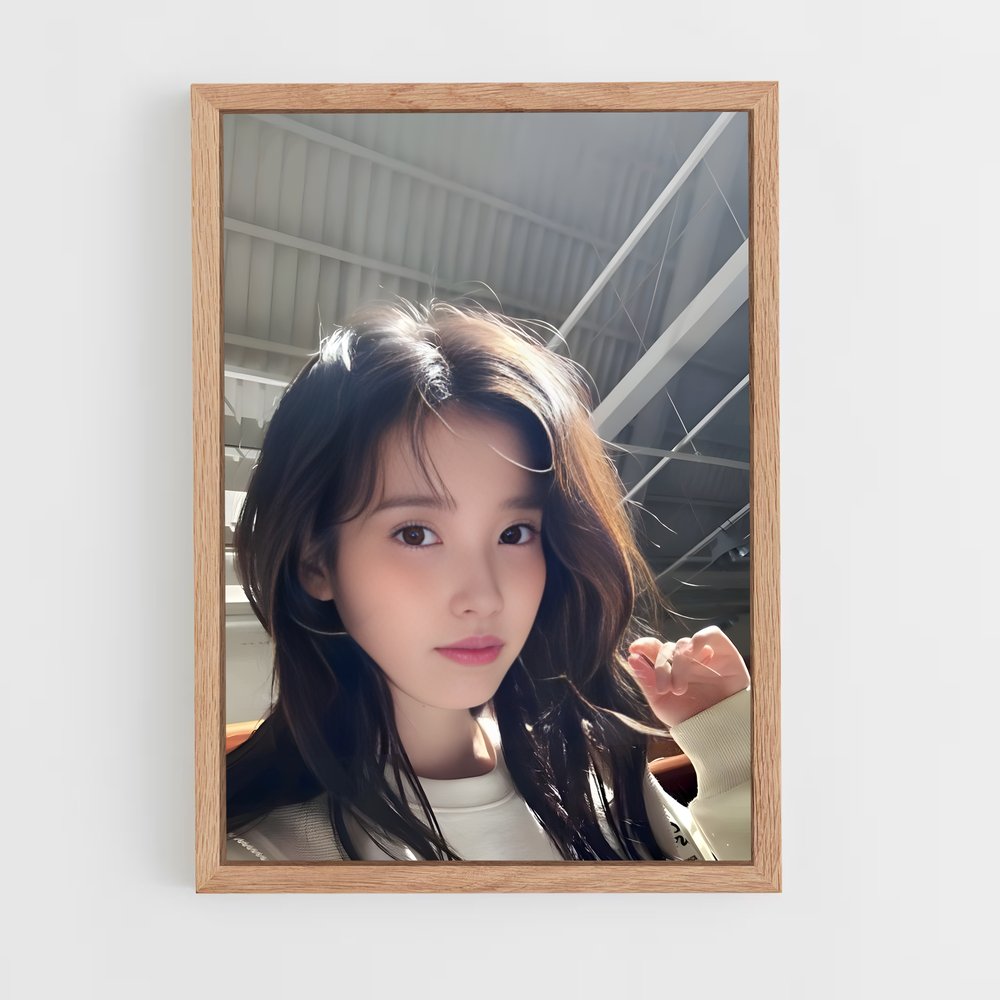 ap-iu lee ji-eun-3 cadre Bois clair