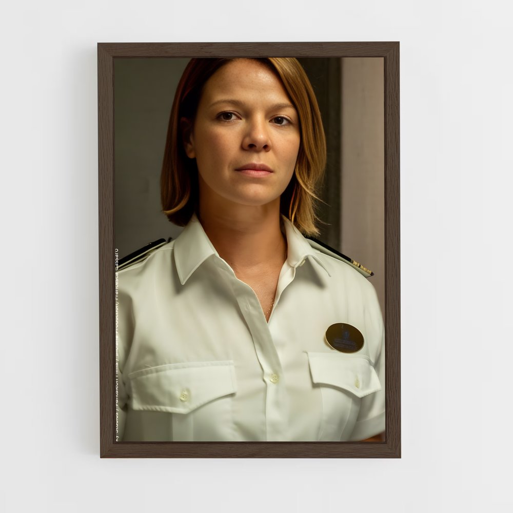 ap-jessica schwarz-3 cadre Bois foncé