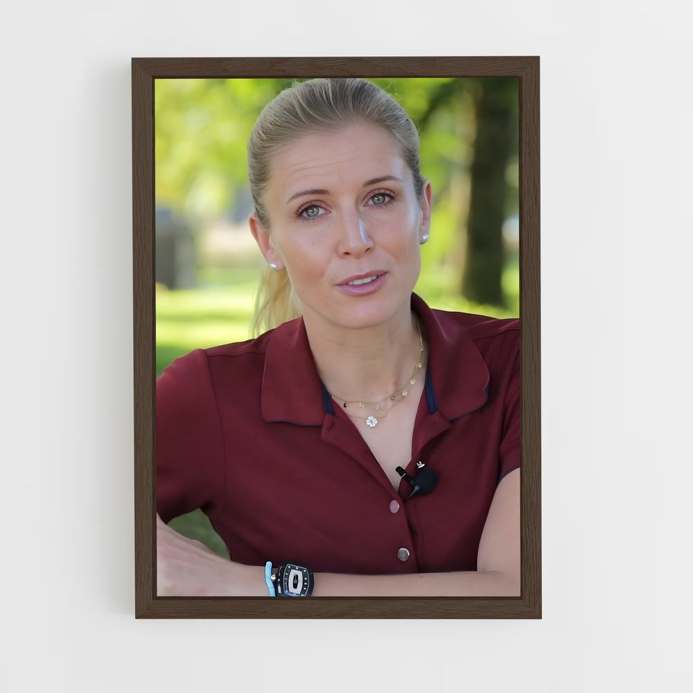 ap-jessica von bredow-werndl-2 cadre Bois foncé