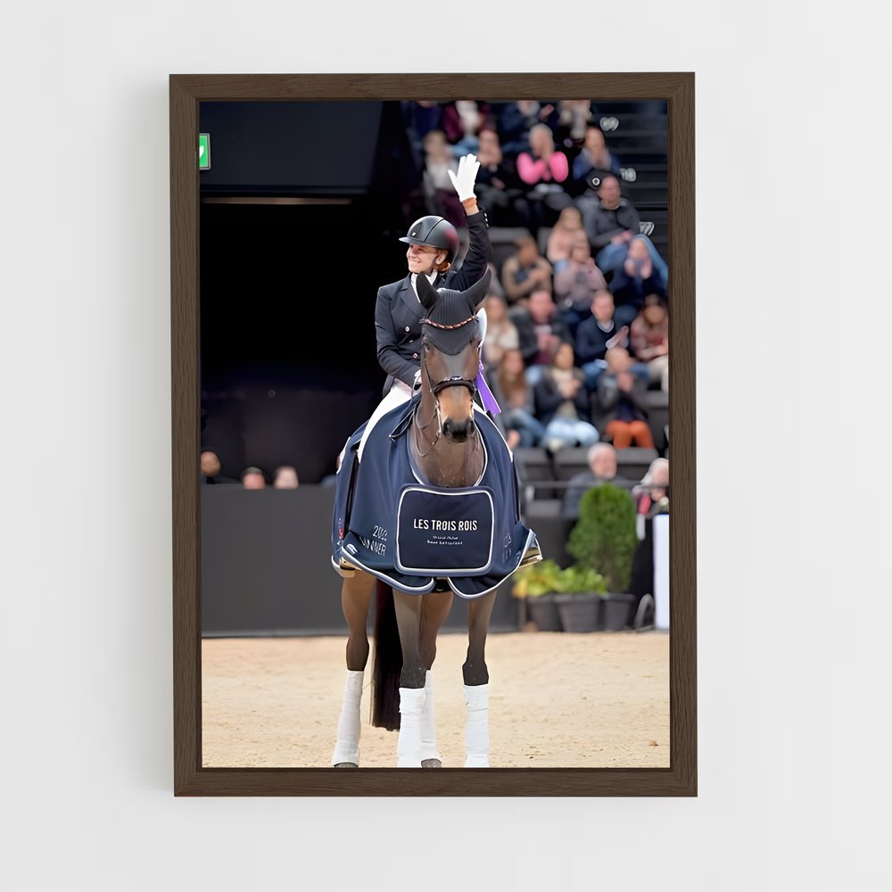 ap-jessica von bredow-werndl-6 cadre Bois foncé