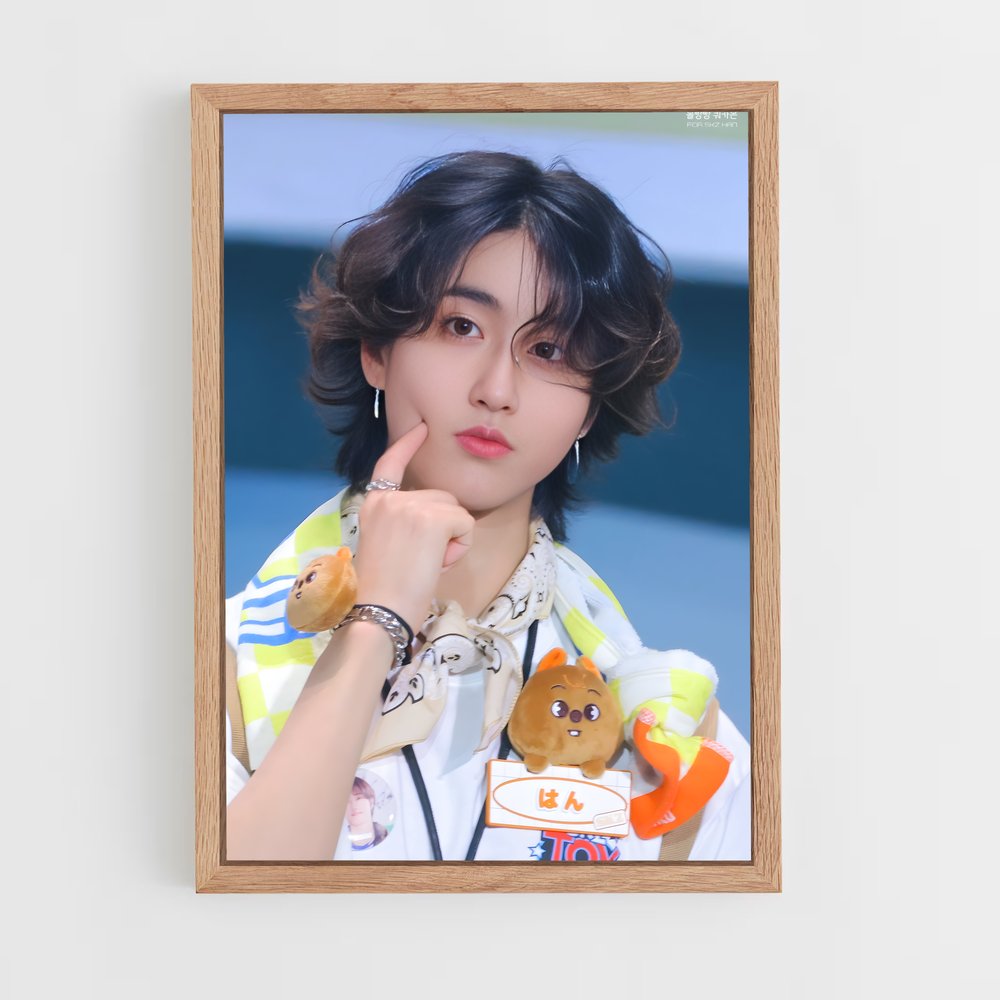 ap-jisung-6 cadre Bois clair