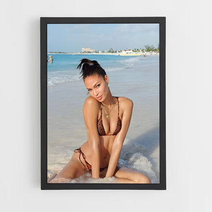 ap-joan smalls-6 cadre Noir