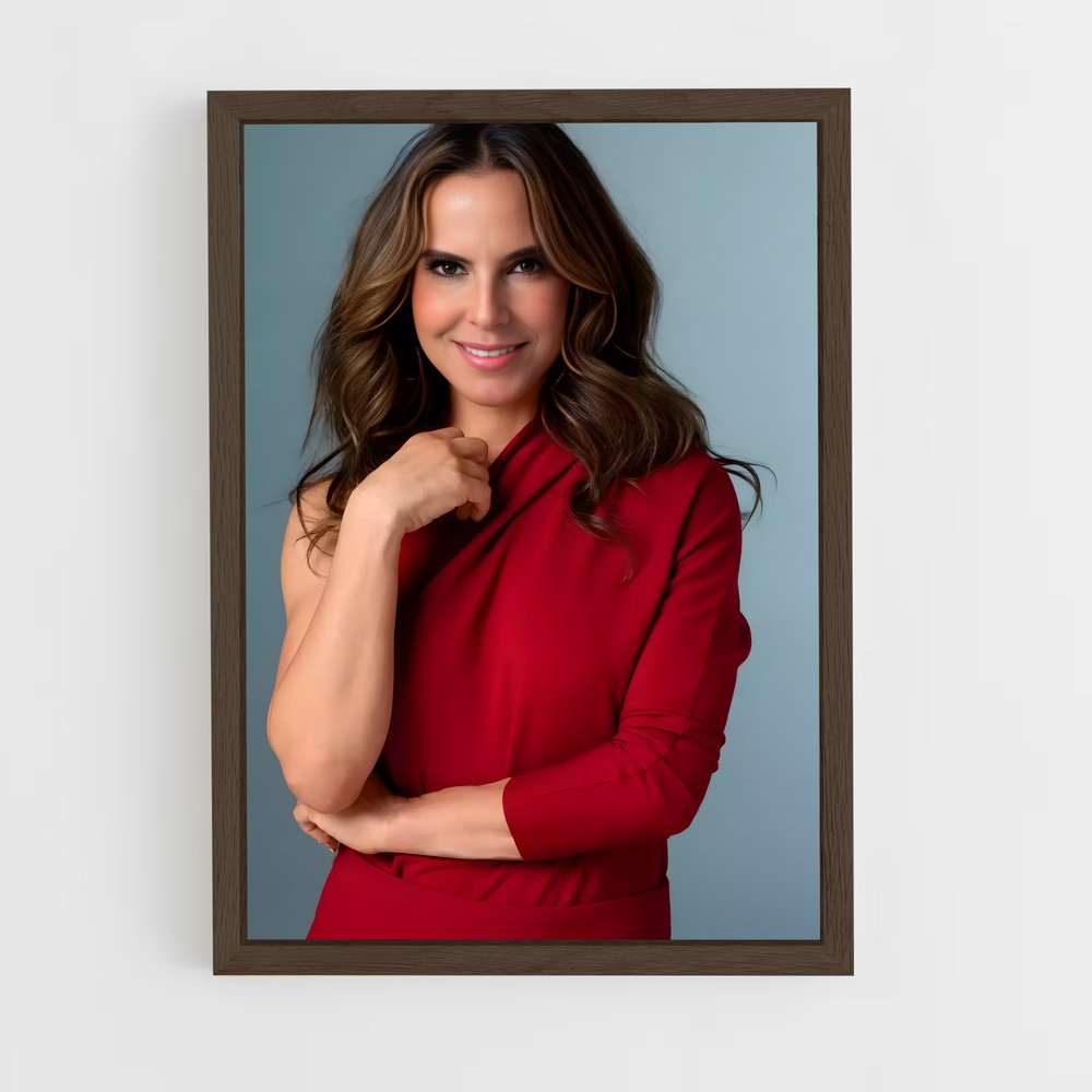 ap-kate del castillo-1 cadre Bois foncé