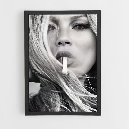 ap-kate moss-1 cadre Noir