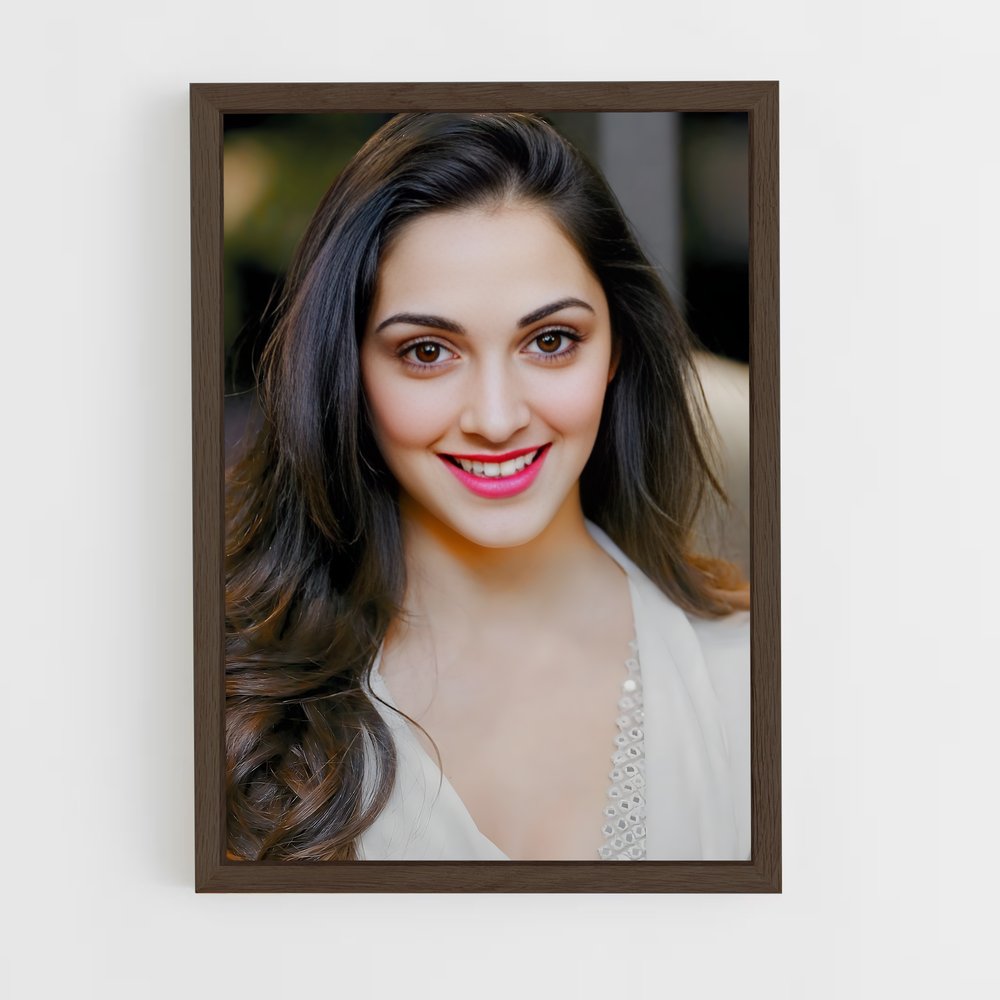 ap-kiara advani-8 cadre Bois foncé