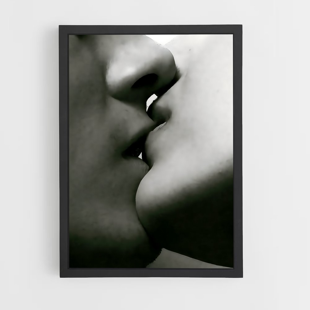 ap-kissing lips-3 cadre Noir