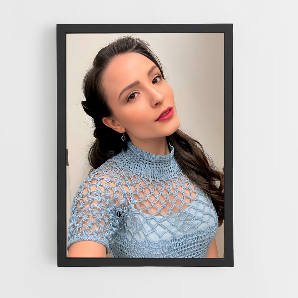 ap-larissa manoela-2 cadre Noir