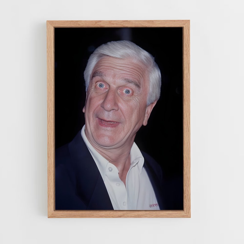 ap-leslie nielsen-3 cadre Bois clair