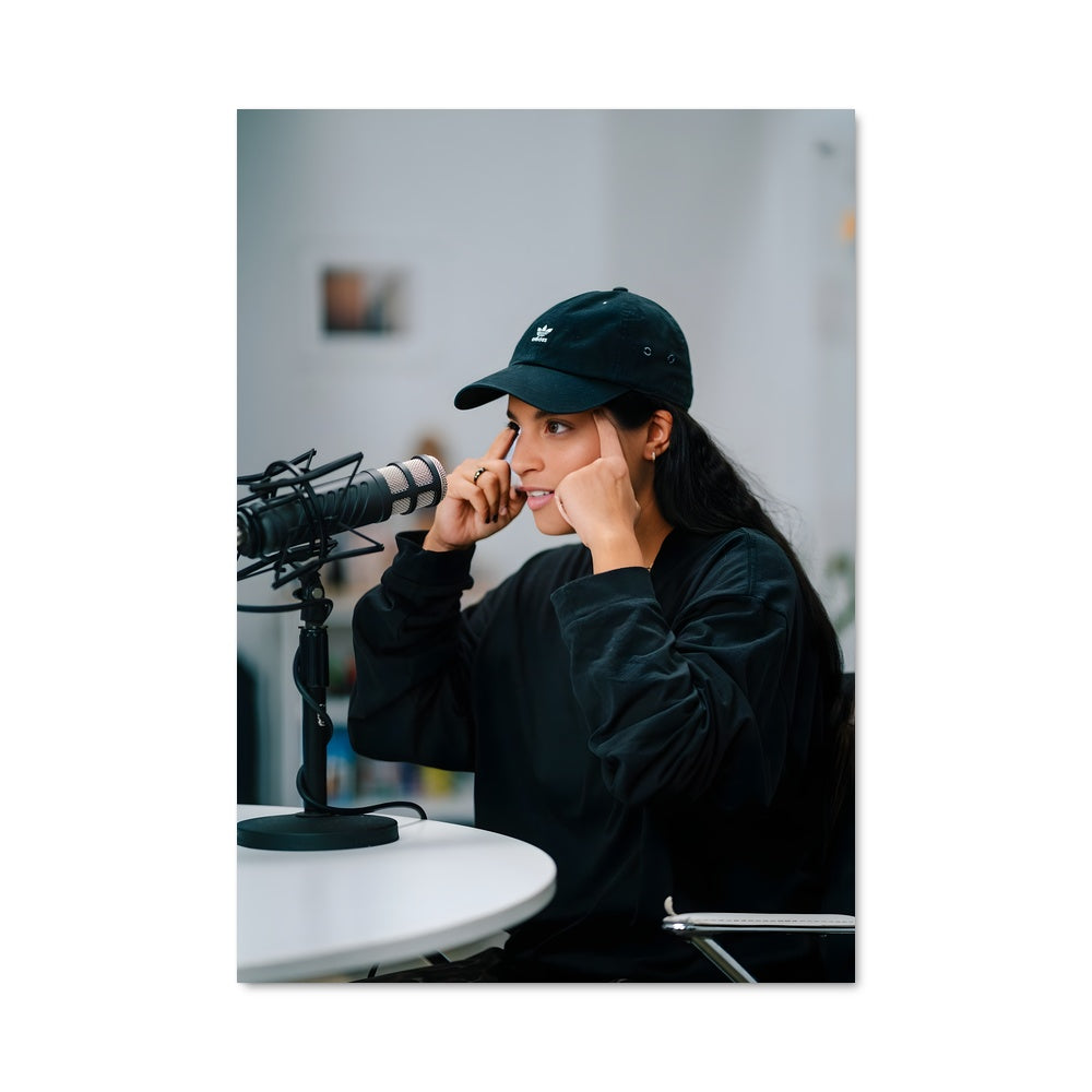Poster Lilly singh 11104