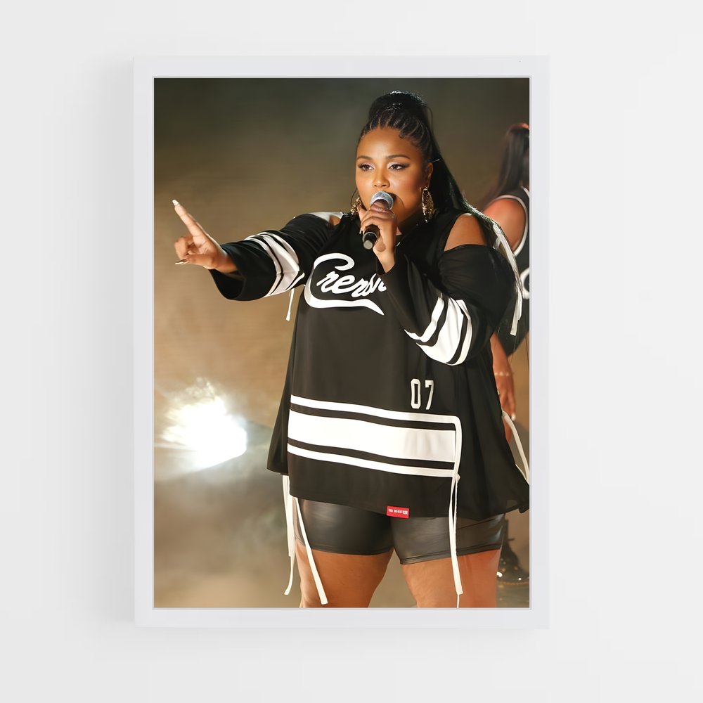 ap-lizzo-4 cadre Blanc