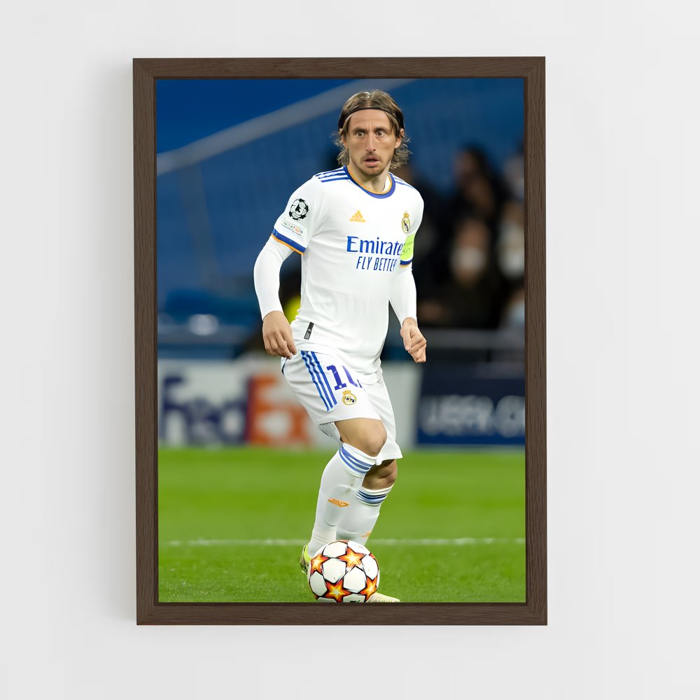 ap-luka modric-8 cadre Bois foncé