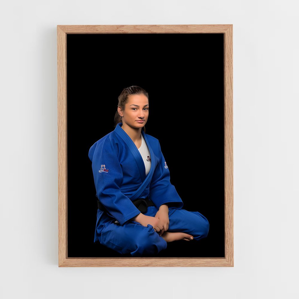 ap-majlinda kelmendi-1 cadre Bois clair